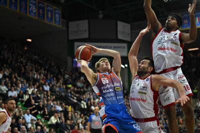 TREVISO 29122024 LBA NUTRIBULLET TREVISO BASKET - EA7 MILANO