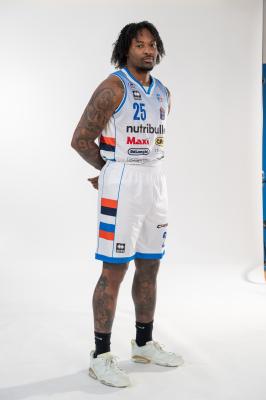 TREVISO 14012025 LBA CAMPIONATO NUTRIBULLET TREVISO BASKET  SHOOTING CAROLINE + PELLEGRINO