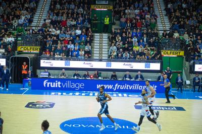 TREVISO 25012025 MARKETING LBA CAMPIONATO NUTRIBULLET TREVISO BASKET LED DETTAGLIO PALAVERDE