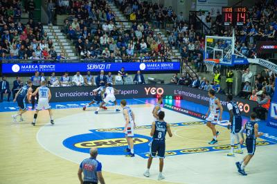 TREVISO 25012025 MARKETING LBA CAMPIONATO NUTRIBULLET TREVISO BASKET LED DETTAGLIO PALAVERDE