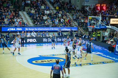 TREVISO 25012025 MARKETING LBA CAMPIONATO NUTRIBULLET TREVISO BASKET LED DETTAGLIO PALAVERDE
