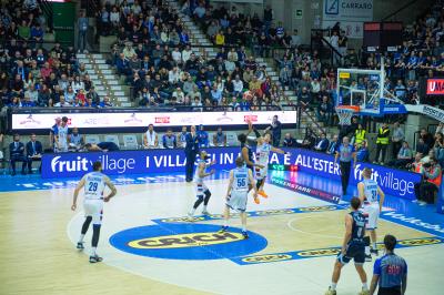 TREVISO 25012025 MARKETING LBA CAMPIONATO NUTRIBULLET TREVISO BASKET LED DETTAGLIO PALAVERDE