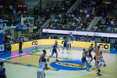 TREVISO 25012025 MARKETING LBA CAMPIONATO NUTRIBULLET TREVISO BASKET LED DETTAGLIO PALAVERDE