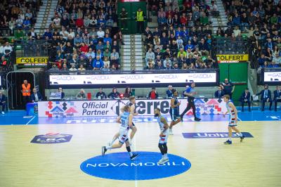 TREVISO 25012025 MARKETING LBA CAMPIONATO NUTRIBULLET TREVISO BASKET LED DETTAGLIO PALAVERDE