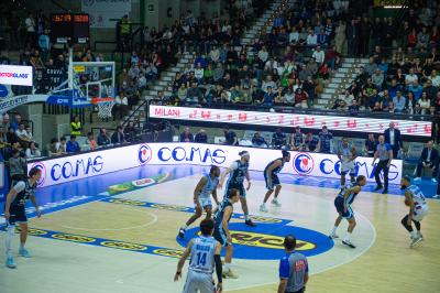 TREVISO 25012025 MARKETING LBA CAMPIONATO NUTRIBULLET TREVISO BASKET LED DETTAGLIO PALAVERDE