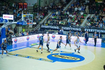 TREVISO 25012025 MARKETING LBA CAMPIONATO NUTRIBULLET TREVISO BASKET LED DETTAGLIO PALAVERDE