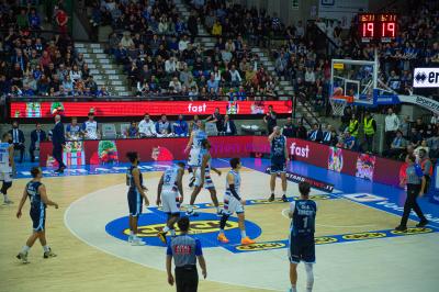 TREVISO 25012025 MARKETING LBA CAMPIONATO NUTRIBULLET TREVISO BASKET LED DETTAGLIO PALAVERDE
