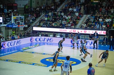 TREVISO 25012025 MARKETING LBA CAMPIONATO NUTRIBULLET TREVISO BASKET LED DETTAGLIO PALAVERDE