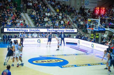 TREVISO 25012025 MARKETING LBA CAMPIONATO NUTRIBULLET TREVISO BASKET LED DETTAGLIO PALAVERDE