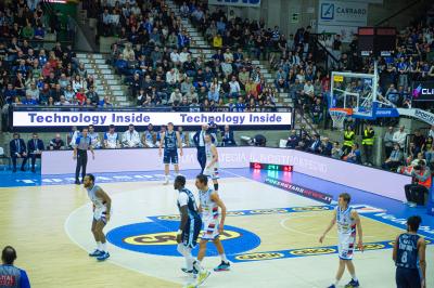 TREVISO 25012025 MARKETING LBA CAMPIONATO NUTRIBULLET TREVISO BASKET LED DETTAGLIO PALAVERDE