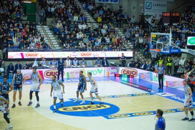 TREVISO 25012025 MARKETING LBA CAMPIONATO NUTRIBULLET TREVISO BASKET LED DETTAGLIO PALAVERDE