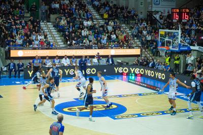 TREVISO 25012025 MARKETING LBA CAMPIONATO NUTRIBULLET TREVISO BASKET LED DETTAGLIO PALAVERDE