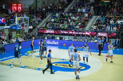 TREVISO 25012025 MARKETING LBA CAMPIONATO NUTRIBULLET TREVISO BASKET LED DETTAGLIO PALAVERDE