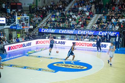 TREVISO 25012025 MARKETING LBA CAMPIONATO NUTRIBULLET TREVISO BASKET LED DETTAGLIO PALAVERDE