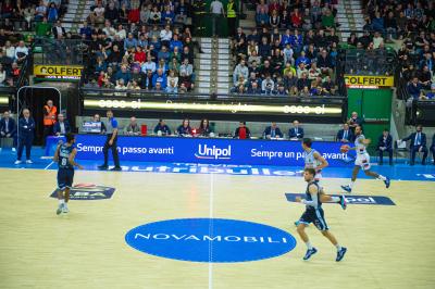 TREVISO 25012025 MARKETING LBA CAMPIONATO NUTRIBULLET TREVISO BASKET LED DETTAGLIO PALAVERDE