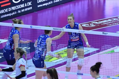 TREVISO 26012025 LEGAVOLLEY FEMMINILE PROSECCO DOC IMOCO - REALE MUTUA FENERA CHIERI