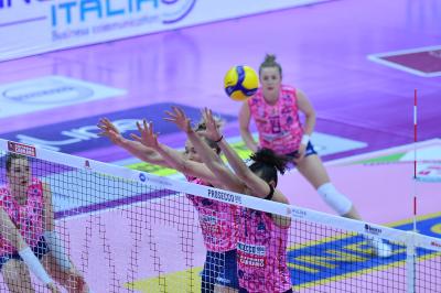TREVISO 12022025 LEGAVOLLEY FEMMINILE PROSECCO DOC IMOCO - MUNIA VERO VOLLEY MILANO