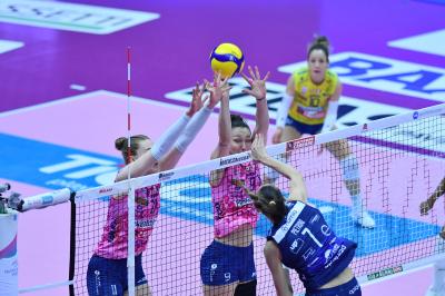 TREVISO 12022025 LEGAVOLLEY FEMMINILE PROSECCO DOC IMOCO - MUNIA VERO VOLLEY MILANO