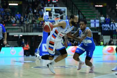 TREVISO 16 03 2025 LBA CAMPIONATO 2024-2025 NUTRIBULLET TREVISO BASKET DINAMO SASSARI