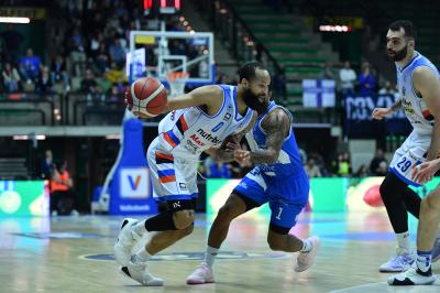 TREVISO 16 03 2025 LBA CAMPIONATO 2024-2025 NUTRIBULLET TREVISO BASKET DINAMO SASSARI