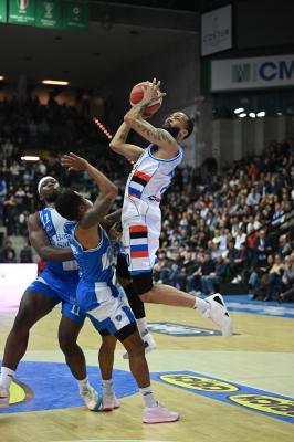 TREVISO 16 03 2025 LBA CAMPIONATO 2024-2025 NUTRIBULLET TREVISO BASKET DINAMO SASSARI