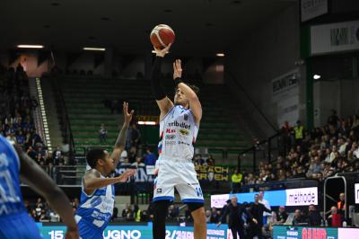 TREVISO 16 03 2025 LBA CAMPIONATO 2024-2025 NUTRIBULLET TREVISO BASKET DINAMO SASSARI
