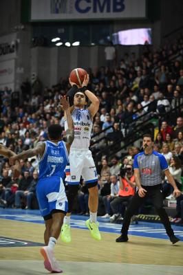 TREVISO 16 03 2025 LBA CAMPIONATO 2024-2025 NUTRIBULLET TREVISO BASKET DINAMO SASSARI