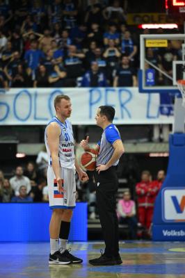 TREVISO 16 03 2025 LBA CAMPIONATO 2024-2025 NUTRIBULLET TREVISO BASKET DINAMO SASSARI