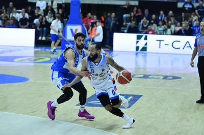 TREVISO 16 03 2025 LBA CAMPIONATO 2024-2025 NUTRIBULLET TREVISO BASKET DINAMO SASSARI