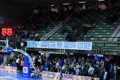 TREVISO 16 03 2025 LBA CAMPIONATO 2024-2025 NUTRIBULLET TREVISO BASKET DINAMO SASSARI