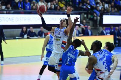 TREVISO 16 03 2025 LBA CAMPIONATO 2024-2025 NUTRIBULLET TREVISO BASKET DINAMO SASSARI