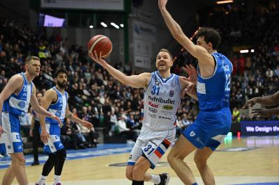 TREVISO 16 03 2025 LBA CAMPIONATO 2024-2025 NUTRIBULLET TREVISO BASKET DINAMO SASSARI