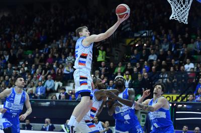 TREVISO 16 03 2025 LBA CAMPIONATO 2024-2025 NUTRIBULLET TREVISO BASKET DINAMO SASSARI