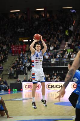 TREVISO 16 03 2025 LBA CAMPIONATO 2024-2025 NUTRIBULLET TREVISO BASKET DINAMO SASSARI