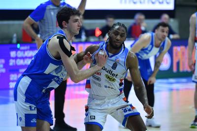 TREVISO 16 03 2025 LBA CAMPIONATO 2024-2025 NUTRIBULLET TREVISO BASKET DINAMO SASSARI