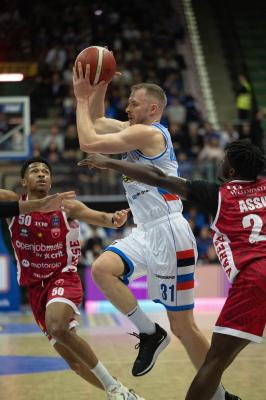 TREVISO 23 03 2025 LBA CAMPIONATO 2024-2025 NUTRIBULLET TREVISO BASKET - OPENJOBMETIS VARESE