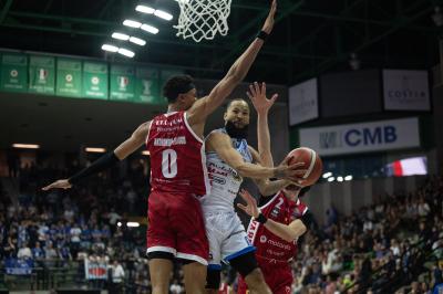 TREVISO 23 03 2025 LBA CAMPIONATO 2024-2025 NUTRIBULLET TREVISO BASKET - OPENJOBMETIS VARESE