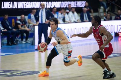 TREVISO 23 03 2025 LBA CAMPIONATO 2024-2025 NUTRIBULLET TREVISO BASKET - OPENJOBMETIS VARESE