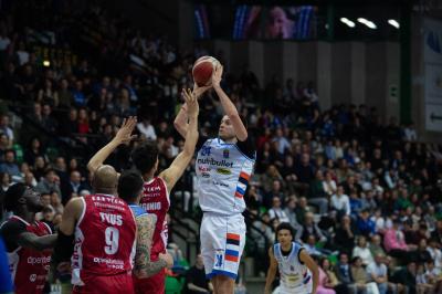 TREVISO 23 03 2025 LBA CAMPIONATO 2024-2025 NUTRIBULLET TREVISO BASKET - OPENJOBMETIS VARESE