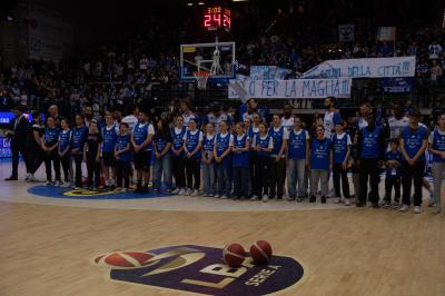 TREVISO 23 03 2025 LBA CAMPIONATO 2024-2025 NUTRIBULLET TREVISO BASKET - OPENJOBMETIS VARESE
