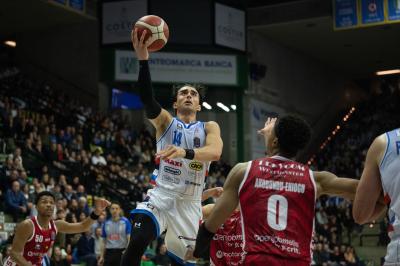 TREVISO 23 03 2025 LBA CAMPIONATO 2024-2025 NUTRIBULLET TREVISO BASKET - OPENJOBMETIS VARESE