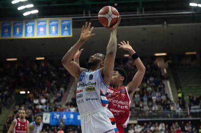 TREVISO 23 03 2025 LBA CAMPIONATO 2024-2025 NUTRIBULLET TREVISO BASKET - OPENJOBMETIS VARESE