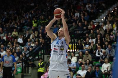 TREVISO 23 03 2025 LBA CAMPIONATO 2024-2025 NUTRIBULLET TREVISO BASKET - OPENJOBMETIS VARESE
