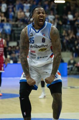 TREVISO 23 03 2025 LBA CAMPIONATO 2024-2025 NUTRIBULLET TREVISO BASKET - OPENJOBMETIS VARESE