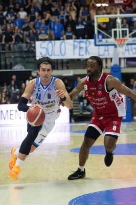 TREVISO 23 03 2025 LBA CAMPIONATO 2024-2025 NUTRIBULLET TREVISO BASKET - OPENJOBMETIS VARESE