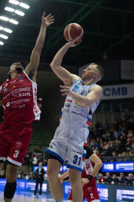 TREVISO 23 03 2025 LBA CAMPIONATO 2024-2025 NUTRIBULLET TREVISO BASKET - OPENJOBMETIS VARESE
