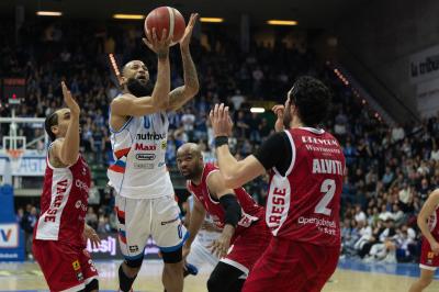 TREVISO 23 03 2025 LBA CAMPIONATO 2024-2025 NUTRIBULLET TREVISO BASKET - OPENJOBMETIS VARESE