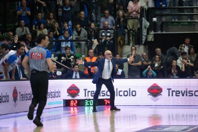 TREVISO 23 03 2025 LBA CAMPIONATO 2024-2025 NUTRIBULLET TREVISO BASKET - OPENJOBMETIS VARESE