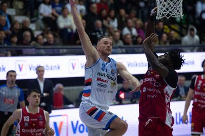 TREVISO 23 03 2025 LBA CAMPIONATO 2024-2025 NUTRIBULLET TREVISO BASKET - OPENJOBMETIS VARESE