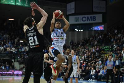 TREVISO 07 04 2025 LBA, CAMPIONATO 2024-2025 NUTRIBULLET TREVISO BASKET - SEGAFREDFO VIRTUS BOLOGNA